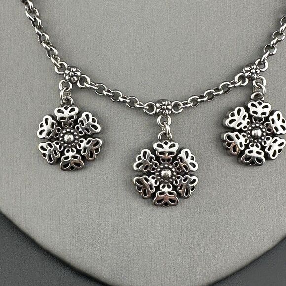 BRIGHTON Three Flowers Snowflakes Silver-tone Cable Chain Necklace 17" - Picture 9 of 9